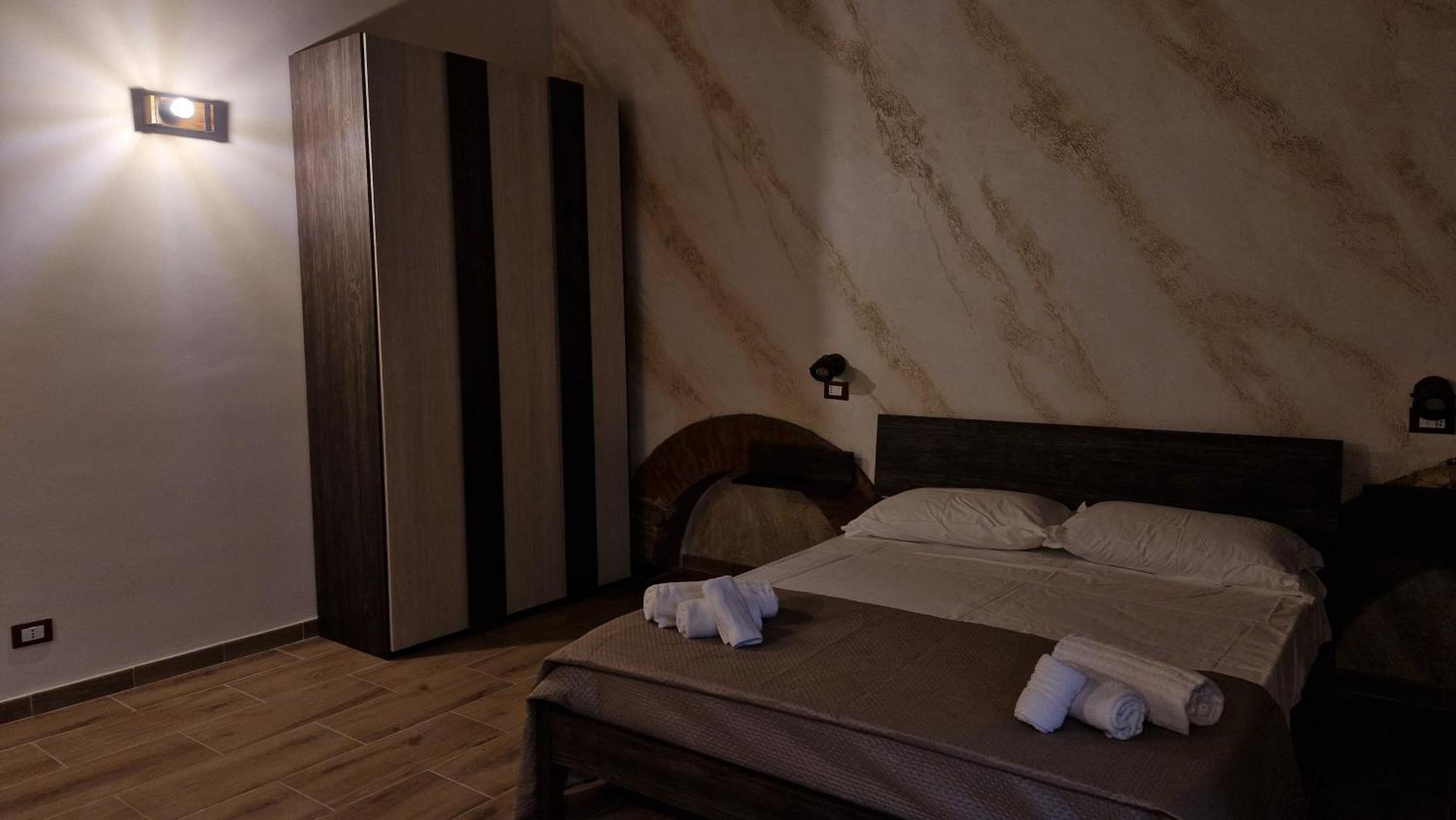 La Ciminiera Rooms Catania Luaran gambar