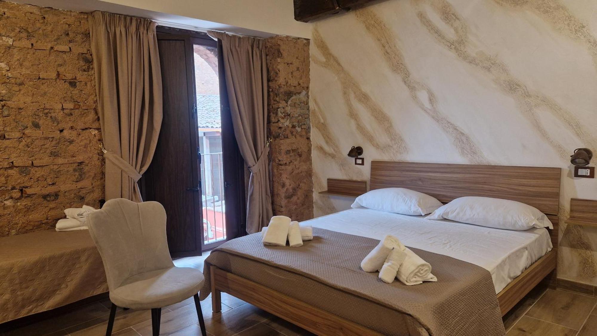 La Ciminiera Rooms Catania Luaran gambar