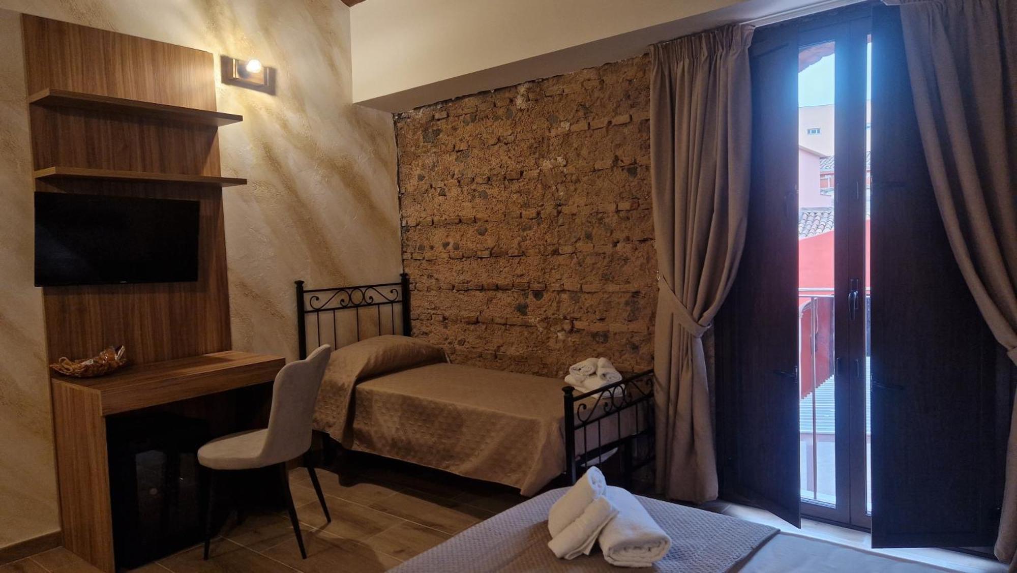 La Ciminiera Rooms Catania Luaran gambar